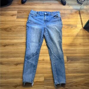 American Eagle Outfitters Medium Blue high-rise Jeggings